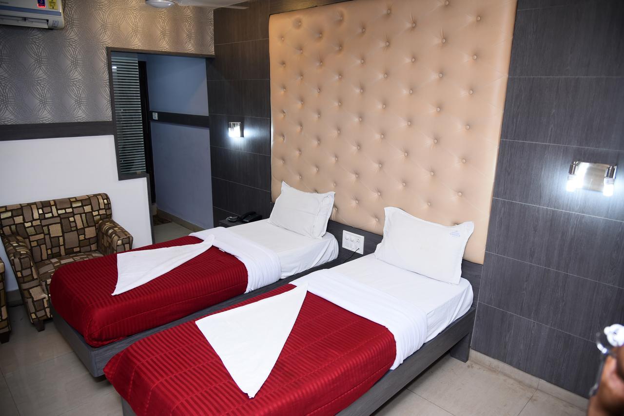 Grand Choice Hotel Bangalore Eksteriør billede